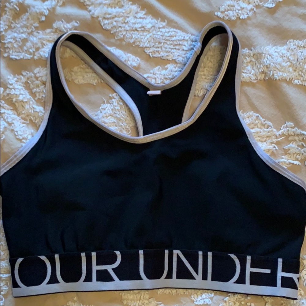 Under Armour Women’s HeatGear Sports Bra